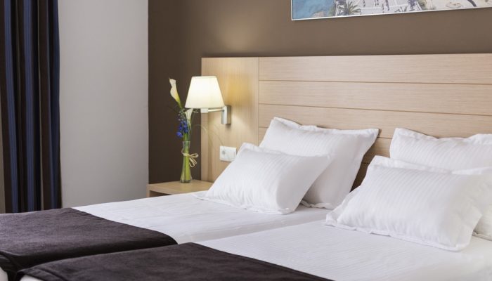 Habitación Estandar - Hotel Mena Plaza ** | Hotel en Nerja